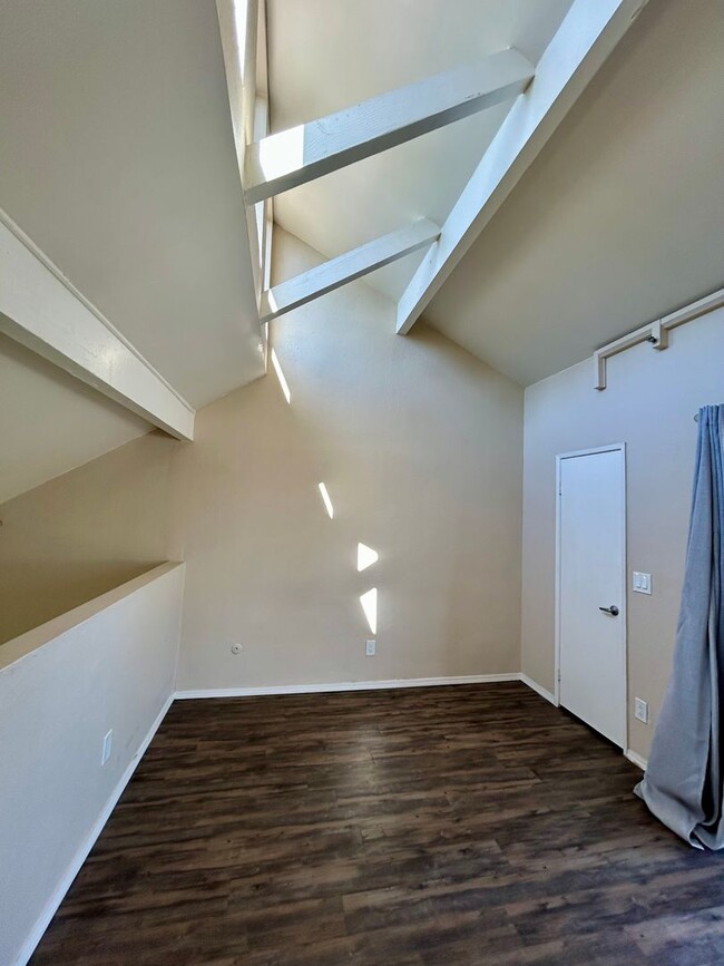 Foto del edificio - 1 Bed, 1 Bath Loft Condo in La Mesa!