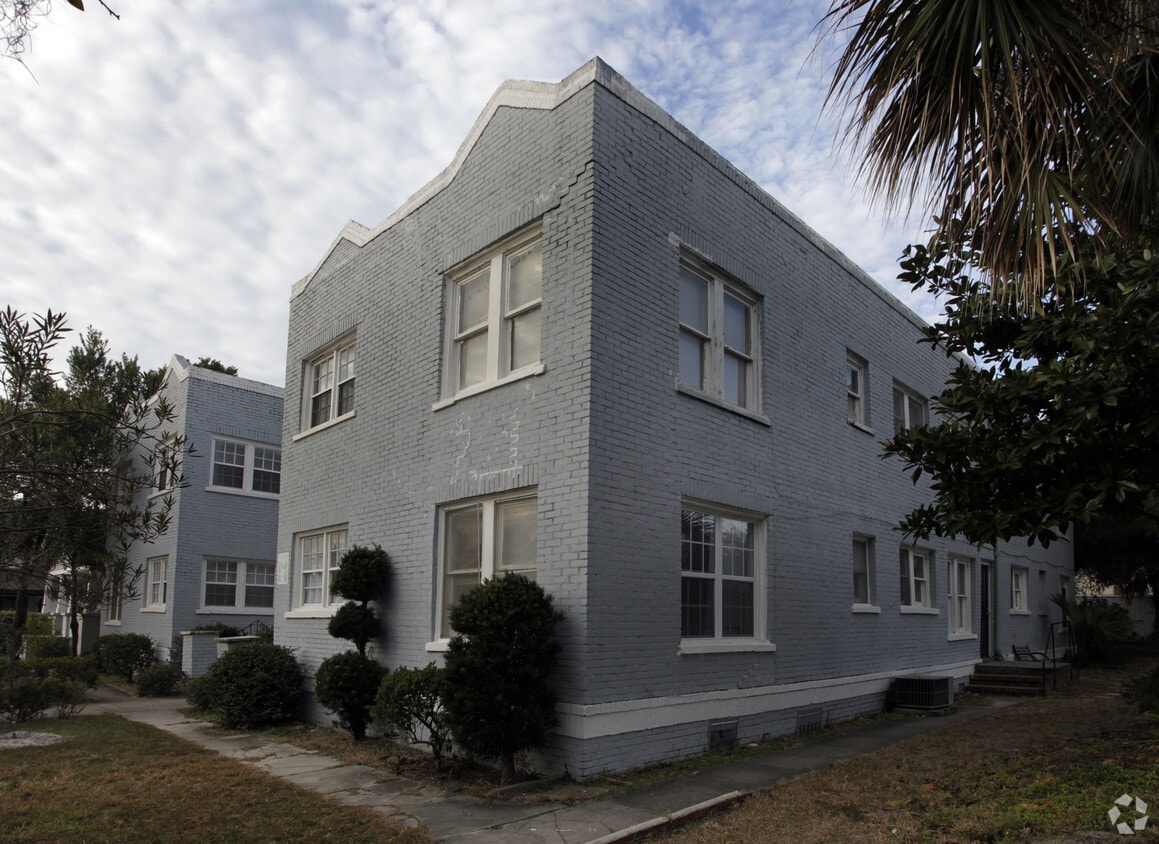 Primary Photo - 1444 Naldo Ave