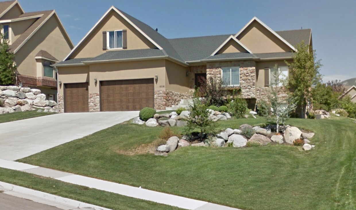 Primary Photo - 6336 Lone Rock Rd