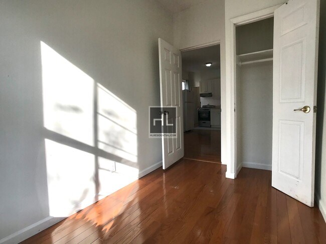 Foto del edificio - 53 STREET