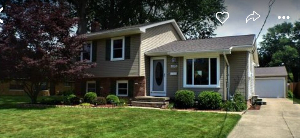 Quiet neighborhood. Close to shopping, Big Creek Pkwy, and Middleburg Heights Rec Center - 6745 Middlebrook Blvd