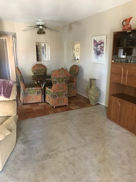 Foto del edificio - 7430 E Chaparral Rd