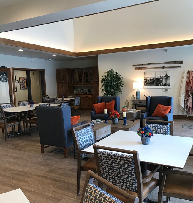 Foto del edificio - TimberCrest at Glen Oaks