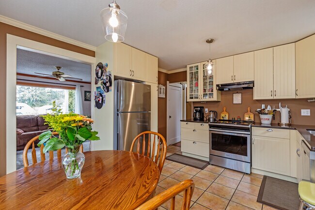 Photo du bâtiment - 46346 Margaret Ave