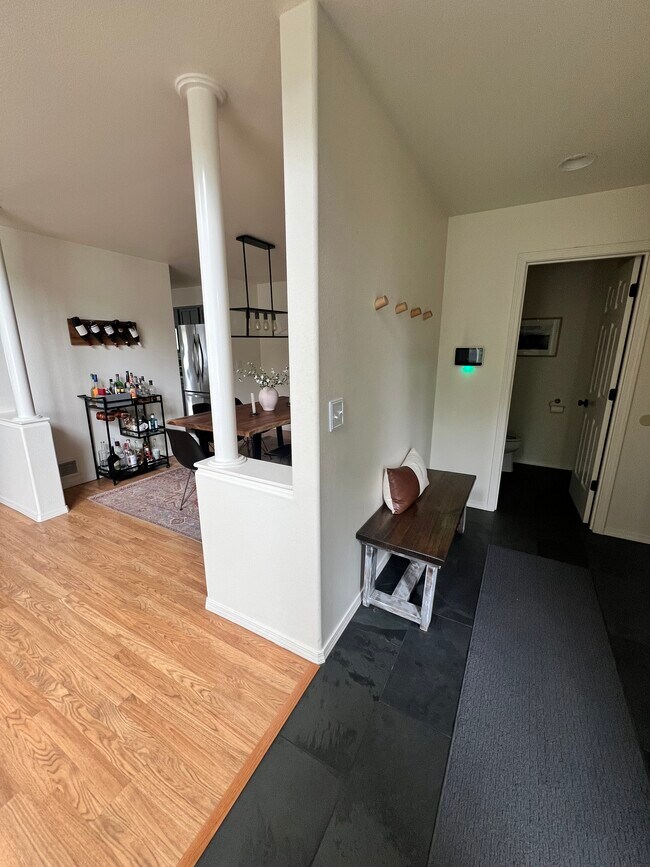 Building Photo - 3531 Andree Dr