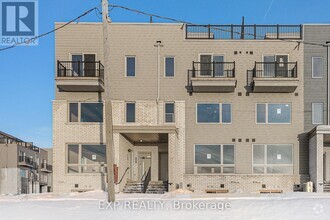 Building Photo - 402 Mishi Private