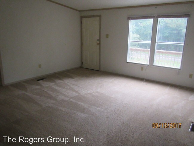 Building Photo - 3 br, 2 bath House - 306 Red Hill Loop Rd