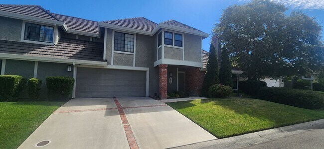 Foto del edificio - Beautiful 3 Bedroom Home in Desirable Rive...