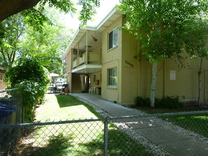 Building Photo - 1539 Roberta St