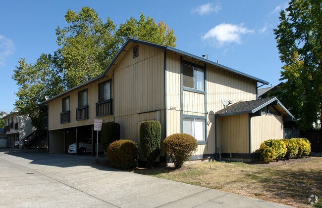 Building Photo - 6461 Montecito Blvd