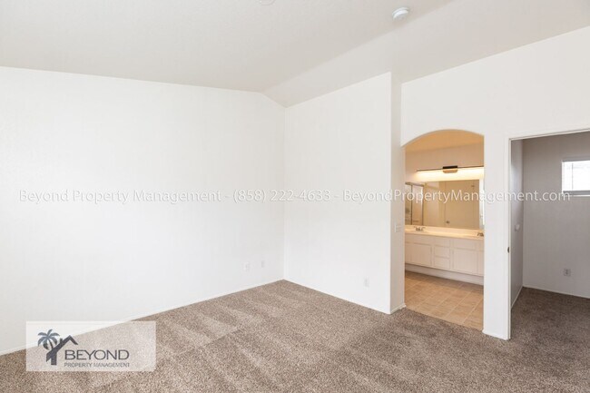 Building Photo - **UPGRADED APPLIANCES**MIRA MESA GEM**CLOS...