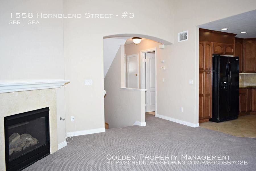 Primary Photo - 1558 Hornblend St