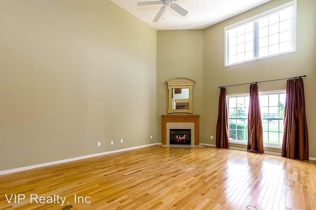 Building Photo - 4753 Saint Andrews Dr