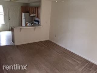 Building Photo - 1536 Clifton St