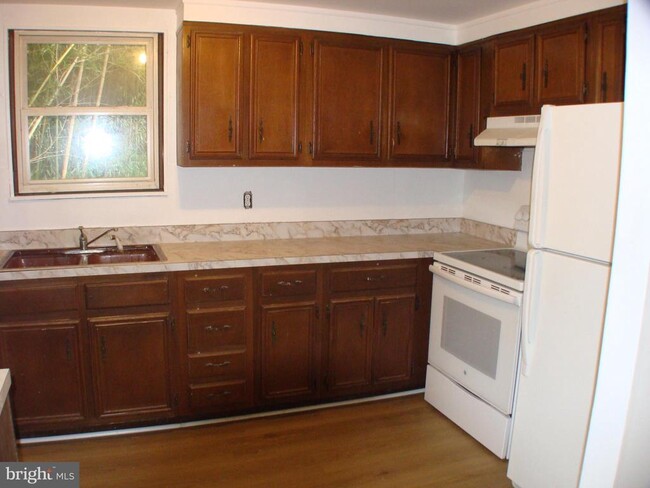Building Photo - 4011 St Leonard Rd
