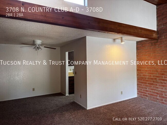 Foto del edificio - 3708 N Country Club Rd