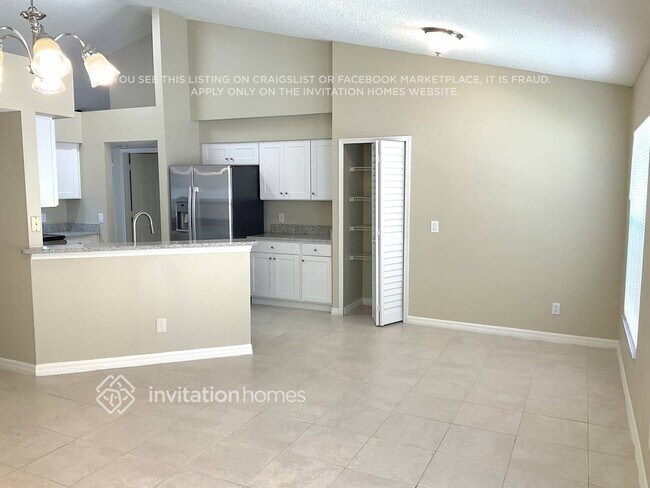 Foto del edificio - 13835 Valleybrooke Ln