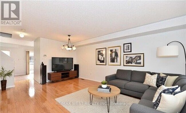 Building Photo - 180 Brickworks Ln