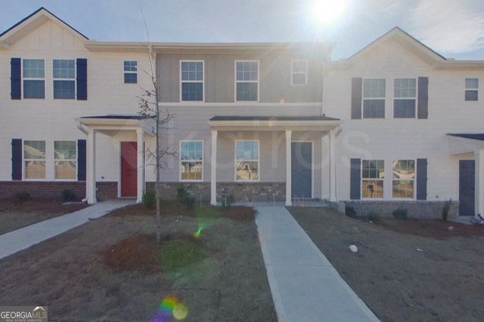 Primary Photo - 520 Ivy Brook Way