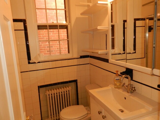 Foto del edificio - 1511 P St NW