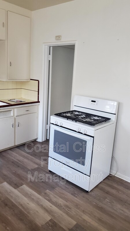 Foto del edificio - 4264 12th St