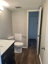 Building Photo - 2447 S Graham Dr