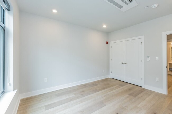 Interior Photo - Cricket Flats & Shops