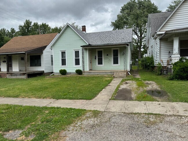 Building Photo - 1248 Ledlie Ave