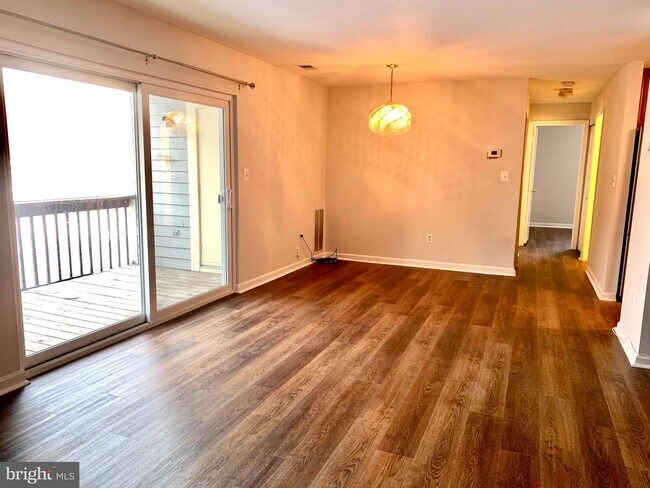 Foto del edificio - 102 Three Coin Way