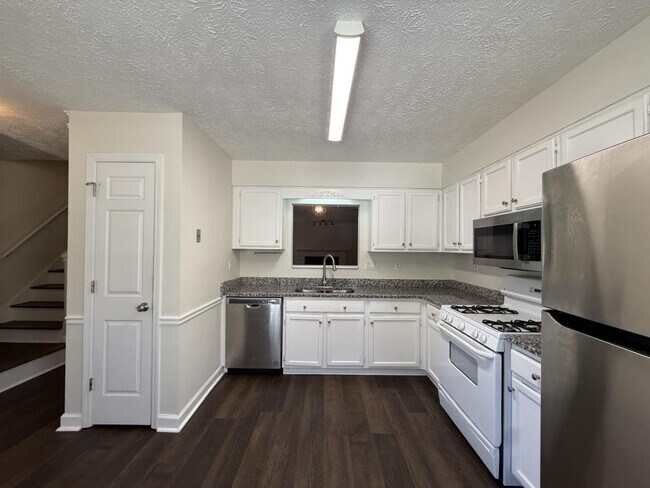 Foto del edificio - 2978 Lexington Trace Dr