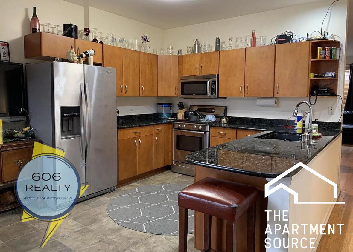 Foto principal - 220 W Scott St