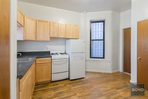 Foto del edificio - 308 E 90th St