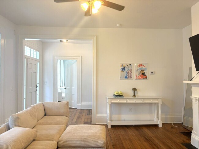 Foto del edificio - 148S