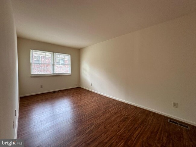 Building Photo - 9613 Hagel Cir