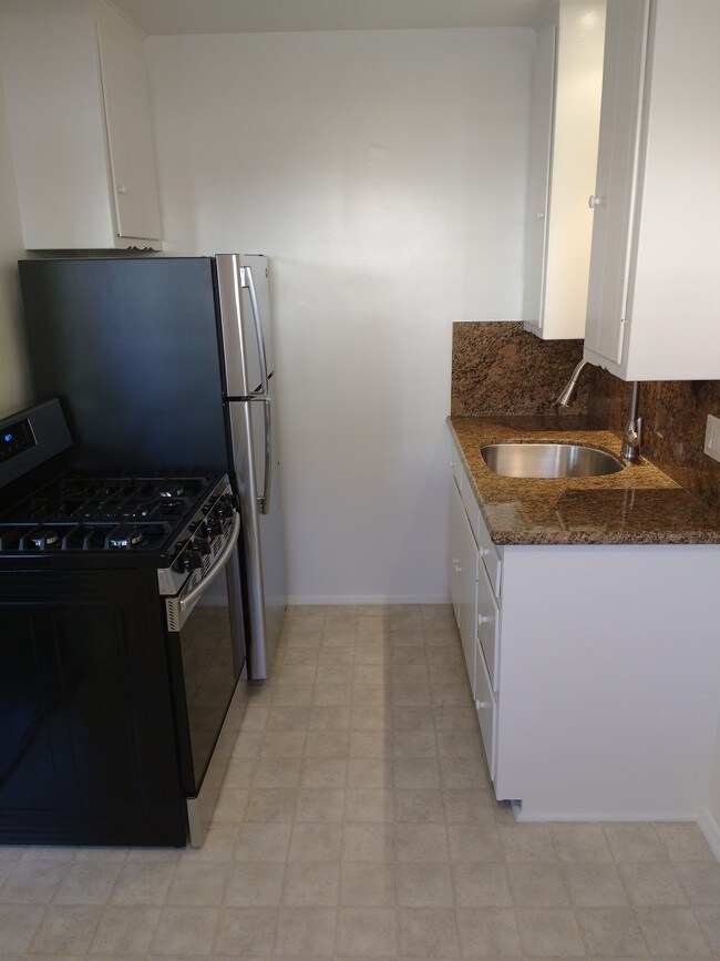 Cocina/Electrodomésticos - 1315 IDAHO AVE