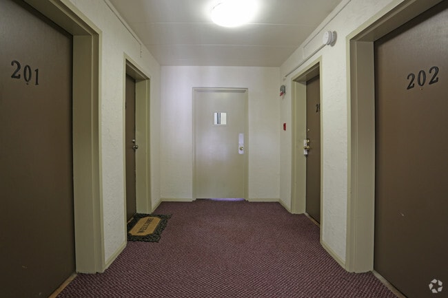 Interior Photo - Ridgeway Court Apartments