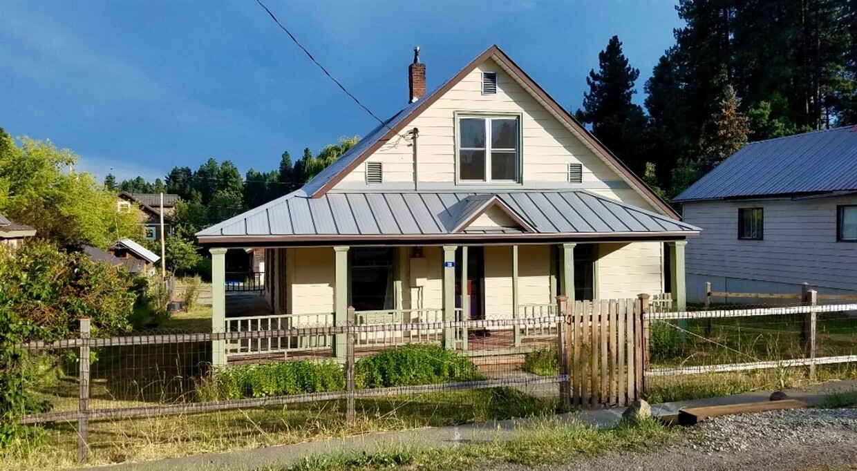 Primary Photo - 3 br, 1 bath House - 306 W Utah