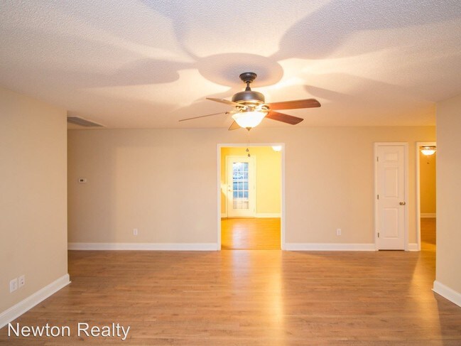 Building Photo - 3 br, 2 bath House - 29347 Maddox Street