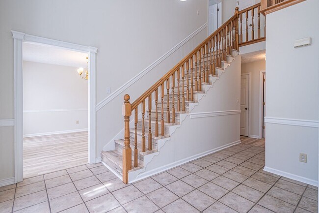 Foto del edificio - 2402 Betsy Ct SW
