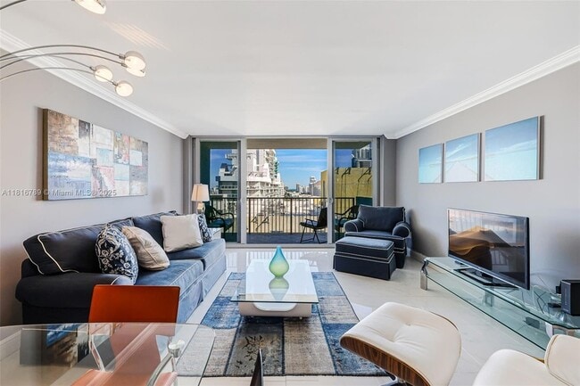 Photo - 5838 Collins Ave Apartment