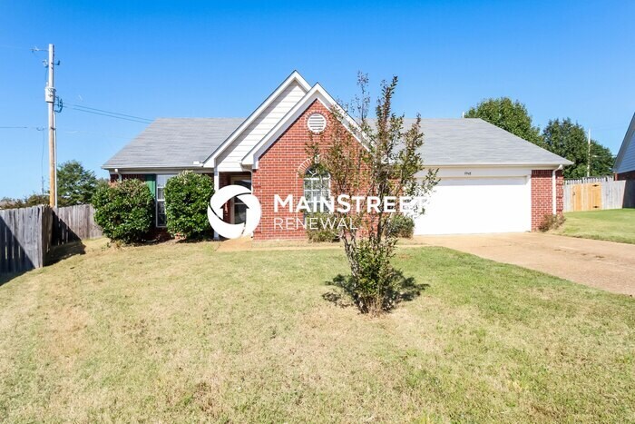 Foto principal - 3 Bedroom Pet-Friendly Home in Cordova, TN...