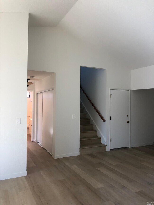 Building Photo - 1193 Hailey Ct