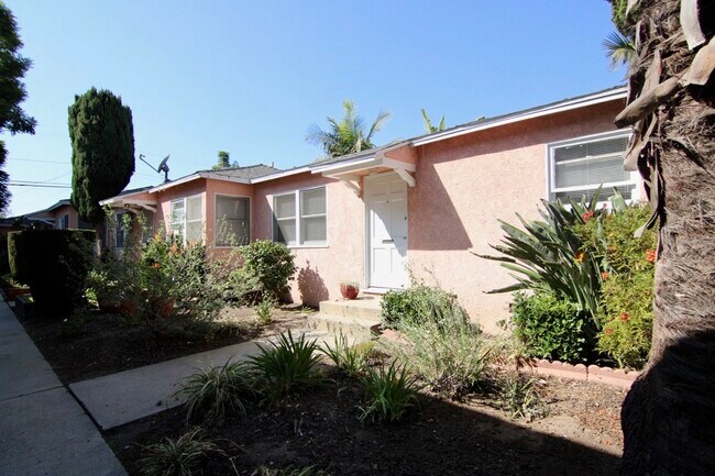 Building Photo - 3927 Sawtelle Blvd