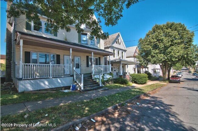 Foto del edificio - 261 Dana St