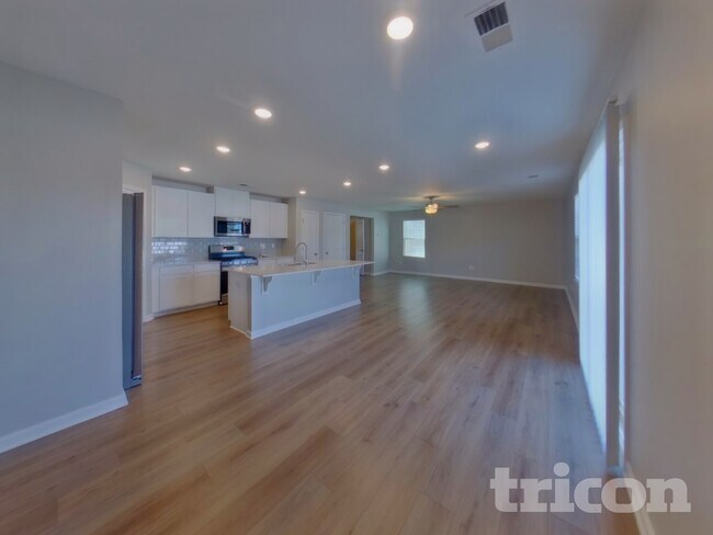 Building Photo - 1715 Southwold Ln