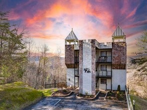 Building Photo - 4249 Dollys Dr