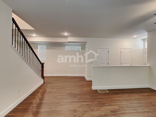 Foto del edificio - 4733 Tanner Peak Trail