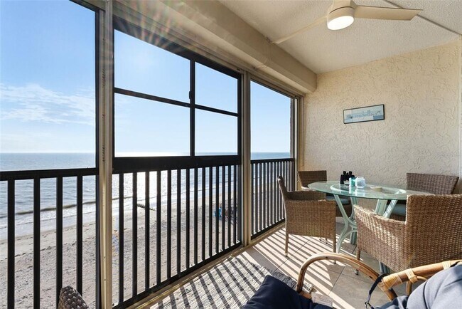 Building Photo - 15462 Gulf Blvd