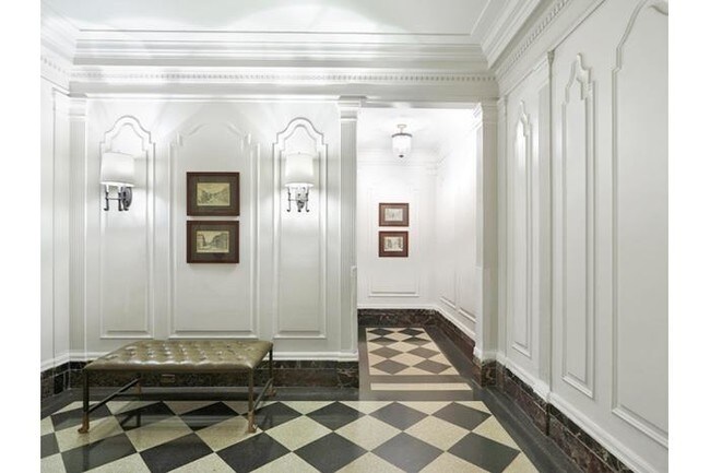Building Photo - 1085 Park Avenue