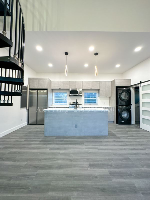 Foto del edificio - 316 Toledo St